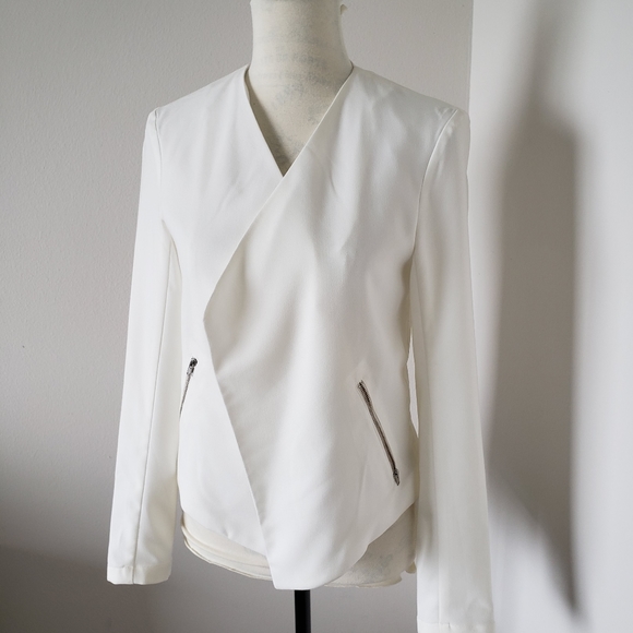 Divided white jacket size 8 - Picture 3 of 6